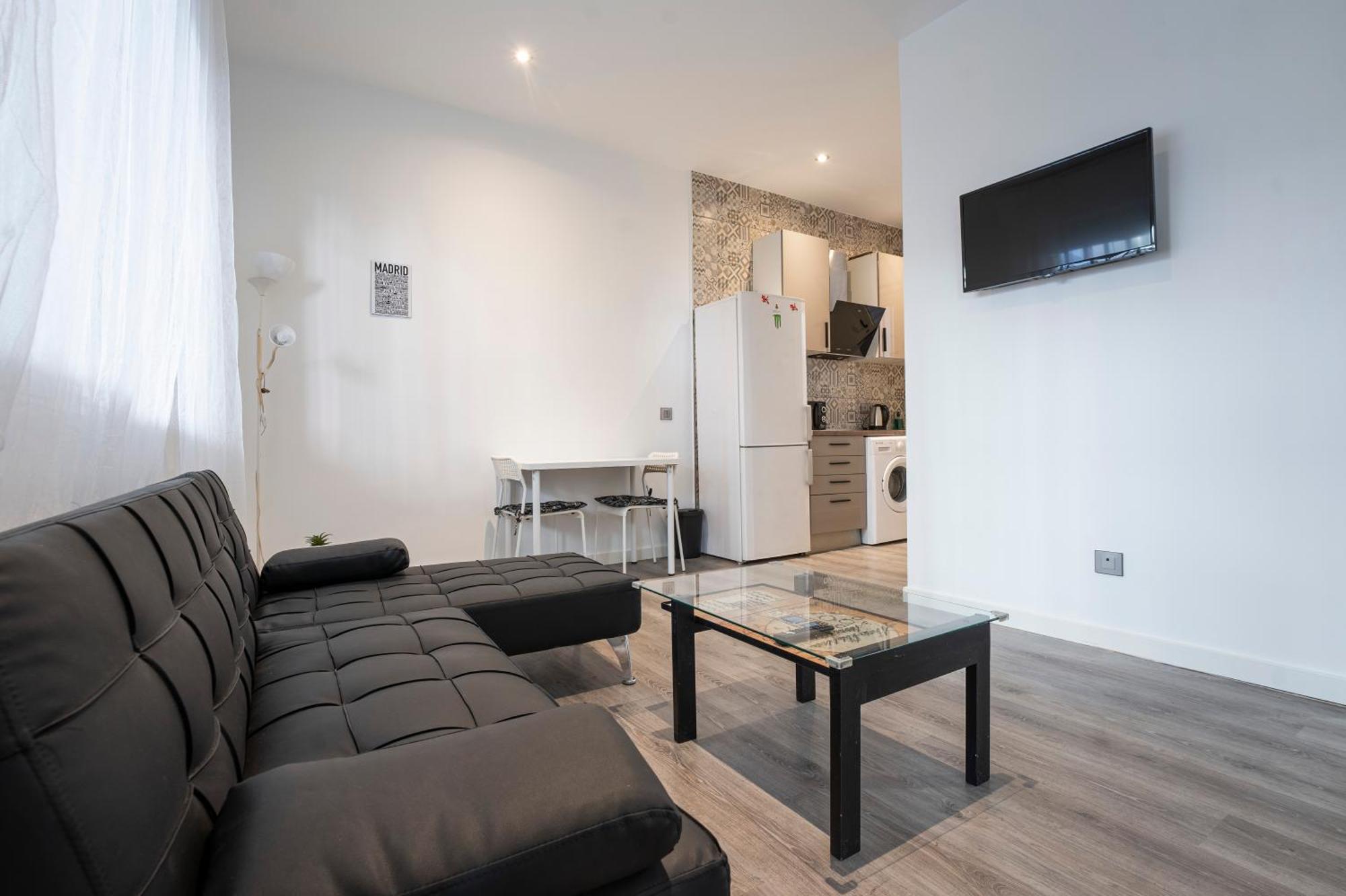 Hogar En Calle Lavapies Madrid Dış mekan fotoğraf